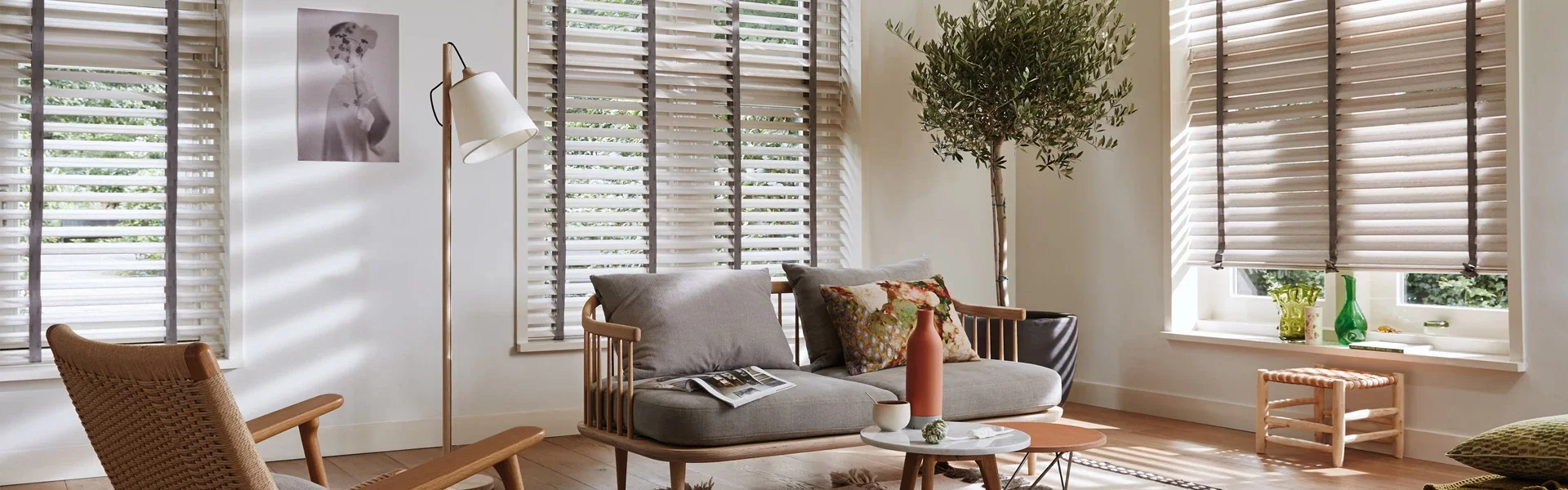 37-product_raamdeco_houten-jaloezien-header.webp 37-product_raamdeco_houten-jaloezien-header.webp